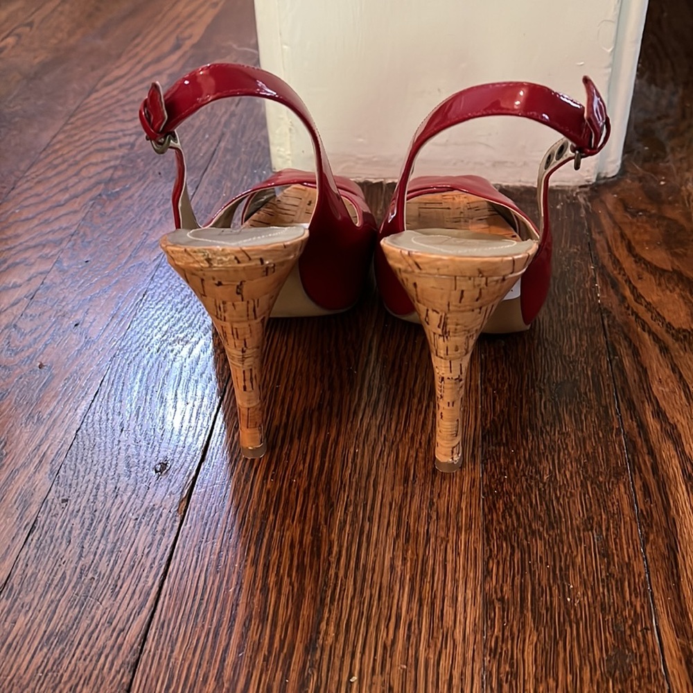 Red Sale! New Guess Red Open Toe High Heels - image 4